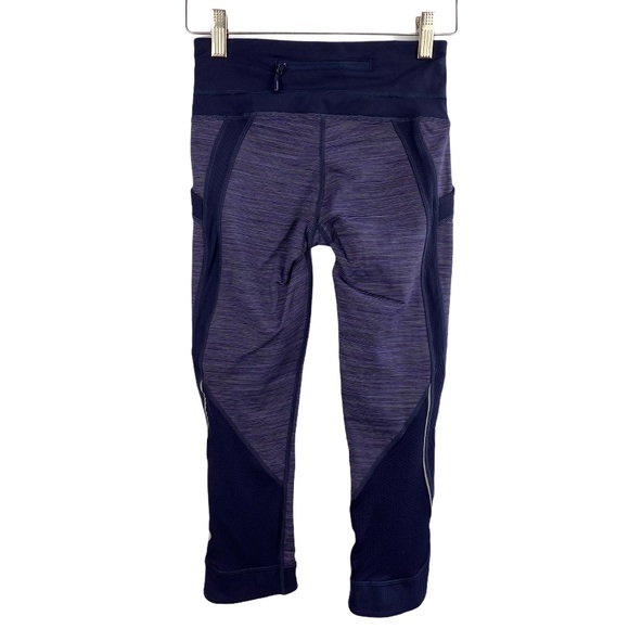 Lululemon Run Chase Me Crop Size 2 - Picture 3 of 7